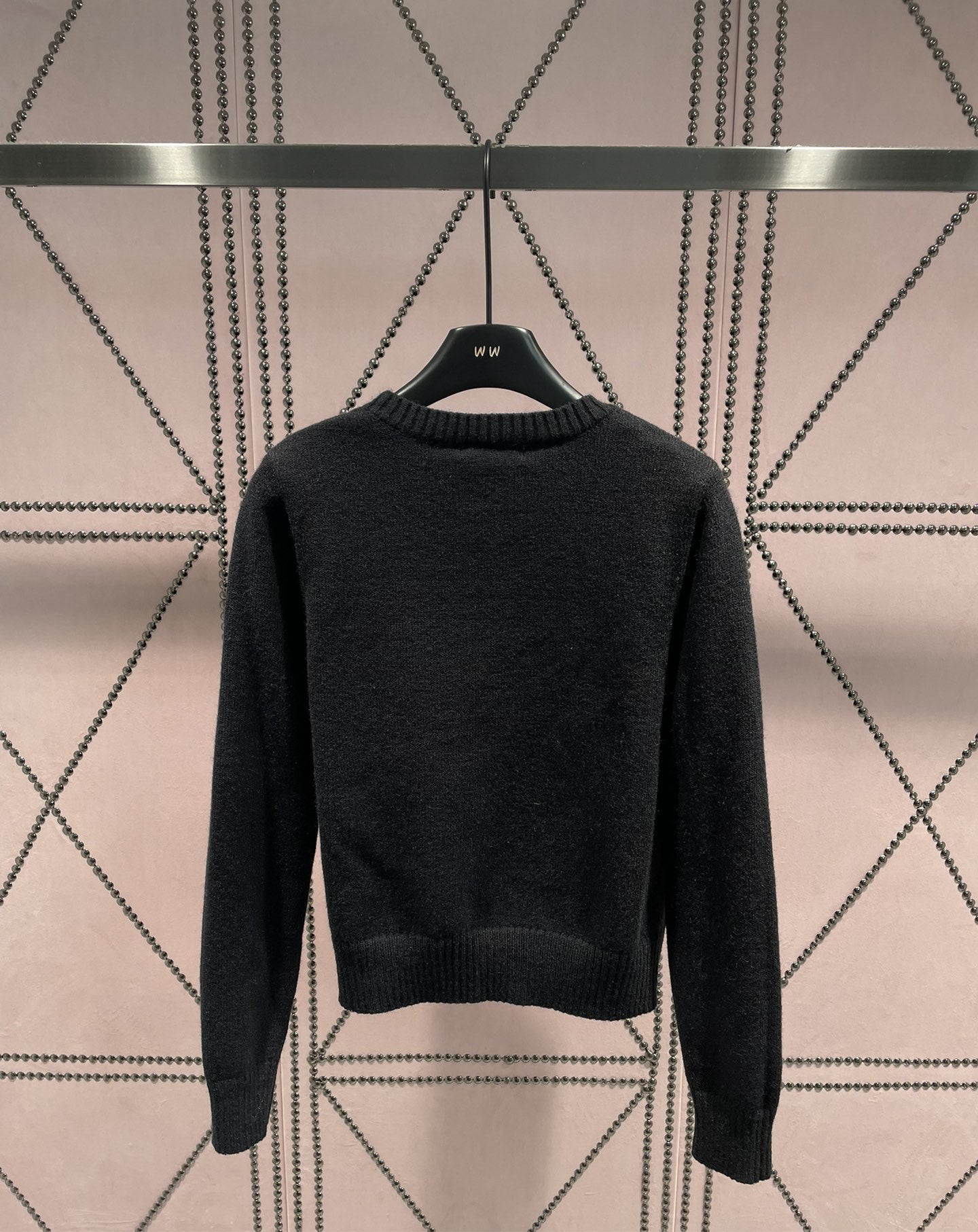 LWE BIG LOG SWEATER