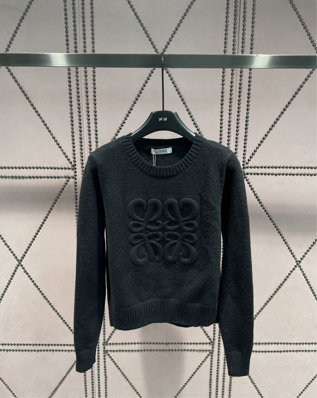 LWE BIG LOG SWEATER