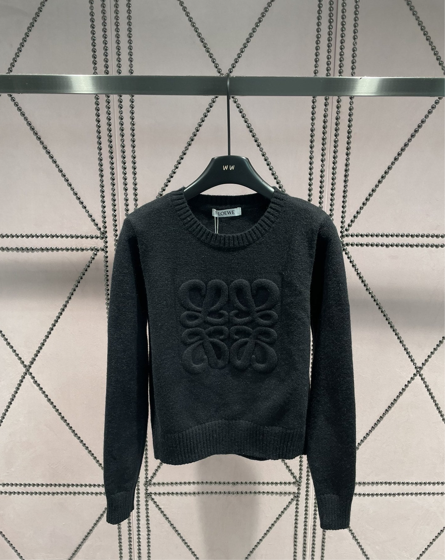 LWE BIG LOG SWEATER
