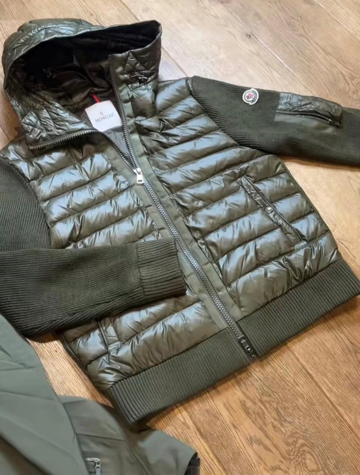 MC MIEN CARDIGAN MIT KAPUTZE