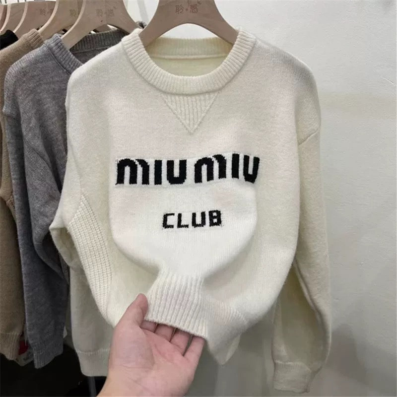 MMIU LOG SWEATER