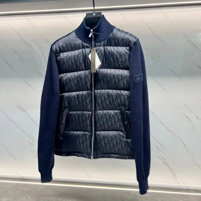 CD OBLIQUE STRICKJACKE